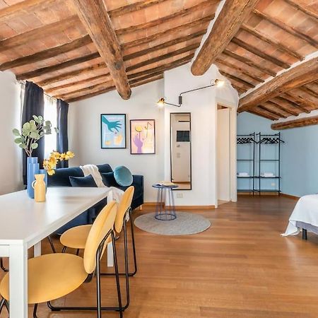 Mimosa- Loft Elegante Con Terrazza Nel Centro Di Siena 아파트 외부 사진