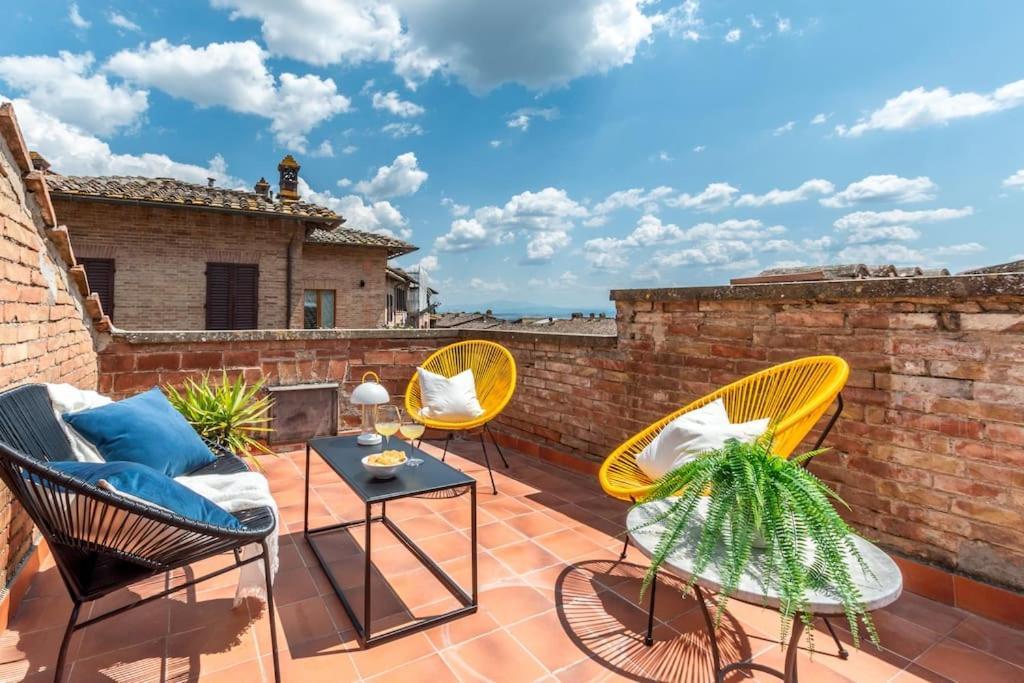 Mimosa- Loft Elegante Con Terrazza Nel Centro Di Siena 아파트 외부 사진