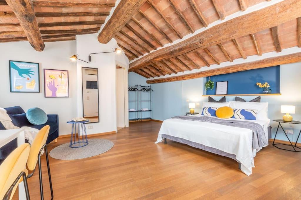 Mimosa- Loft Elegante Con Terrazza Nel Centro Di Siena 아파트 외부 사진