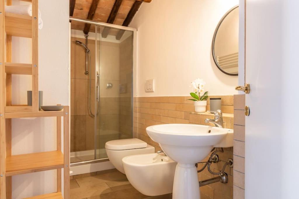 Mimosa- Loft Elegante Con Terrazza Nel Centro Di Siena 아파트 외부 사진