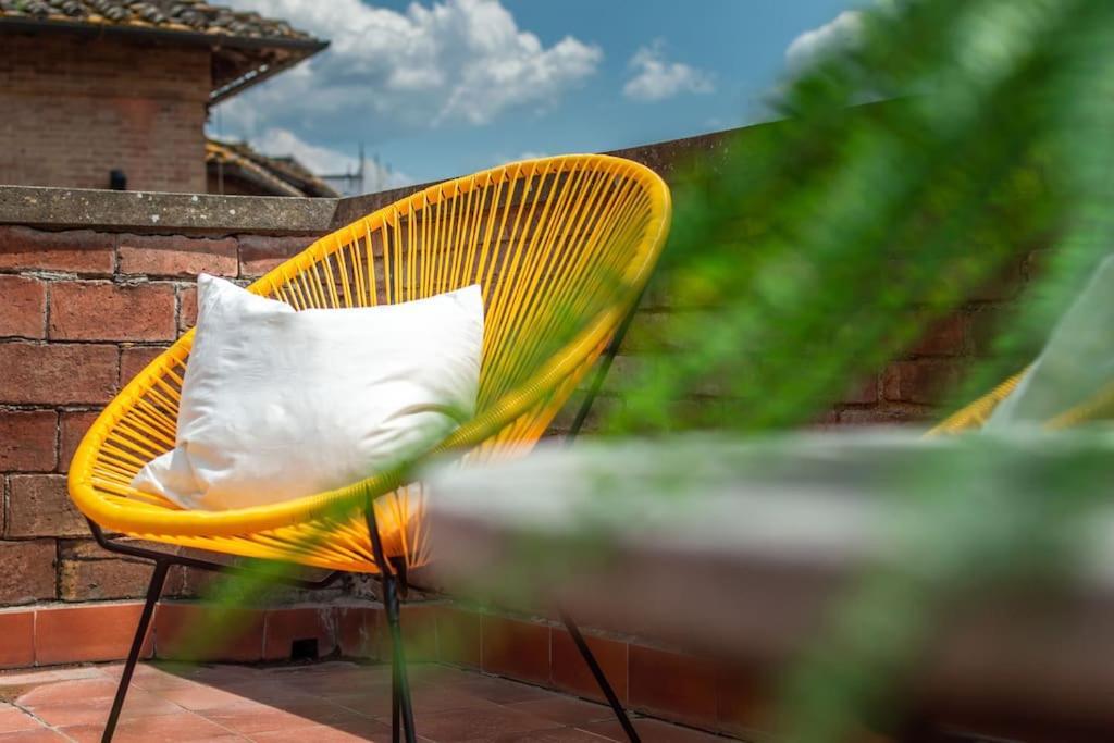 Mimosa- Loft Elegante Con Terrazza Nel Centro Di Siena 아파트 외부 사진